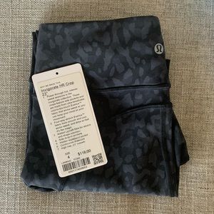 LULULEMON INVIGORATE 23 IN” NWOT